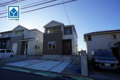 三苫駅徒歩8分、都心へのアクセス良好。スーパーやコンビニなども近く周辺環境充実。快適でゆとりのある生活空間で新生活を始めましょう^^