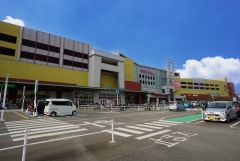 イオンモール香椎浜