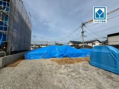 現地（2026年4月27日）撮影。南郷小学校徒歩4分とお子様が通学しやすい環境です＾＾