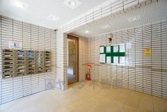 きれいに保たれたエントランスが安らぎに満ちた暮らしへ誘います。