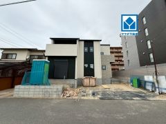 現地（2026年4月6日）撮影。忙しい朝、遅い帰宅時にも嬉しい古賀駅まで徒歩11分。快適でゆとりのある生活空間で新生活を始めましょう^^