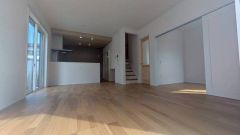 家族が集まる開放的なリビング。思い思いの時間を過ごしたり、家族みんなで食事をしたり、素敵な団らんの場になりますね＾＾