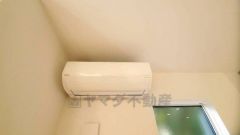 夏や冬に欠かせないエアコン標準装備＾＾