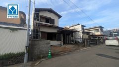 現地（2025年12月1日）撮影。パントリーやWIC、ファミリークローク付き＾＾スーパーやコンビニなども近く周辺環境充実。快適でゆとりのある生活空間で新生活を始めましょう^^