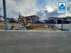 現地（2025年12月16日）撮影。三苫駅徒歩13分、都心へのアクセス良好。スーパーやコンビニなども近く周辺環境充実。快適でゆとりのある生活空間で新生活を始めましょう^^