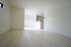 家族が集まる開放的なリビング。思い思いの時間を過ごしたり、家族みんなで食事をしたり、素敵な団らんの場になりますね＾＾
