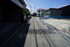 現地（2025年7月7日）撮影。大型車の通行が少なく、騒音や振動が少ないので静かで快適な生活を送れます。