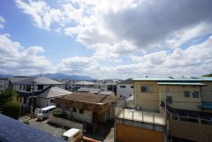 2階バルコニーからの眺望です。前面に遮るものがなく景色を一望できます。