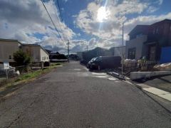 現地（2025年12月22日）撮影。大きな車でも駐車しやすいため、車のサイズを気にせず好きな車に乗れます。