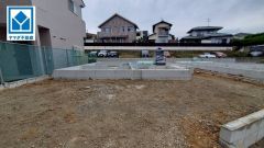 現地（2025年10月31日）撮影。2路線利用可能で都心へのアクセスの幅が広がります。毎日の通勤・通学・買い物がしやすく、快適に過ごせます。