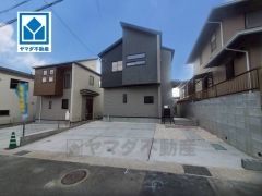 青葉小学校徒歩10分でお子様無無理なく通学できます＾＾快適でゆとりのある生活空間で新生活を始めましょう^^