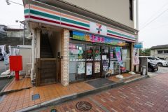 セブンイレブン　宗像日の里店