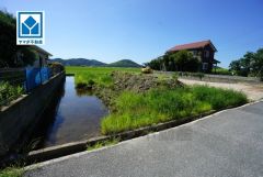 現地（2025年7月22日）撮影。一戸建ての多いエリア。落ち着いた雰囲気で快適な生活を送れます。