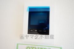 防犯性、セキュリティ対策に安心できるテレビモニター付きインターフォンです。セールスマン対策にもなり安心できます。