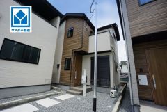 JR土井駅徒歩6分、都心へのアクセス良好。スーパーやコンビニなども近く周辺環境充実。快適でゆとりのある生活空間で新生活を始めましょう^^