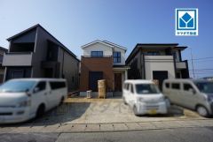 奈多駅徒歩9分で、忙しい朝もゆとりの時間が持てます＾＾