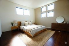 家具はイメージです。ご夫婦お二人のプライベートシーンを演出する寝室は、大容量のウォークインクローゼット付き。