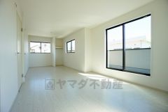 住む人のこだわりを活かす洋室。日当たりがよく、寝室としての利用もおすすめ。ライフスタイルや家族構成の変化に対しても柔軟に対応できます。