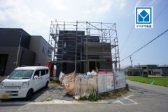 現地（2026年8月24日）撮影。1号地。西面2.00帖、北面7.18帖の広々とした2面バルコニー付き＾＾在宅ワークも可能なワークスペースのあるお家＾＾