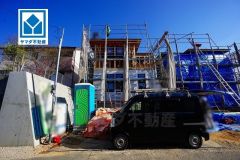 現地（2026年1月7日）撮影。舞松原小学校徒歩3分と近く、無理なく通学しやすい環境です＾＾お気に入りの家具とインテリアで素敵な部屋を作りましょう。