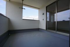 雨に濡れにくいインナーバルコニーは家事を助けてくれること間違いなし。