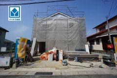 現地（2026年年7月8日）撮影。17.2帖の広々LDK＾＾2WAY動線で毎日の家事もラクラク＾＾子育て世代の憧れを叶える機能美あふれる住まいです。