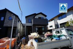 現地（2026年9月30日）撮影。3沿線利用可。千早駅徒歩13分＾＾舞松原小学校徒歩8分、多々良中学校徒歩7分＾＾