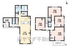 1階がリビングのみなので、開放感とアットホームな雰囲気が感じられますね＾＾キッチン裏にファミリークローク付きで収納に便利。