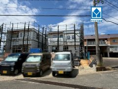 現地（2026年6月15日）撮影。E棟。4LDK＾＾全洋室5帖以上＾＾お問い合わせお待ちしております＾＾