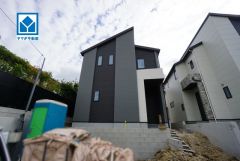 共働き夫婦に嬉しい家事動線と収納力を備えた新築戸建。シンプルで機能的、二人三脚の暮らしがもっと快適になる我が家＾＾