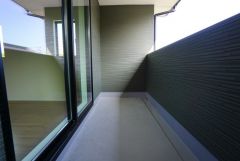 広々としたバルコニー。 天気のいい日にはお布団もまとめて干せそうですね＾＾