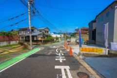 住人以外の車の進入も少なく、小さなお子様を持つご家庭にも安心です。