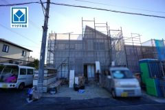 現地（2025年現地（2025年12月9日）撮影。日）撮影。 天神行急行バス停徒歩11分。3号線まで2分（650ｍ）で、お出かけにも便利です＾＾