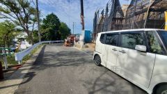 現地（2025年11月5日）撮影。住人以外の車の進入も少なく、小さなお子様を持つご家庭にも安心です。