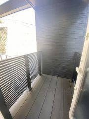 リビングから繋がるテラス。ペットやお子様の遊び場に＾＾