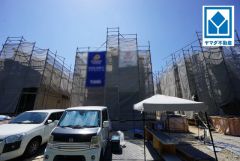 現地（2026年7月22日）撮影。美和台小学校徒歩8分＾＾長期優良住宅。お気に入りの家具とインテリアで素敵な部屋を作りましょう＾＾