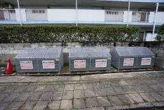 しっかりと扉の閉まるゴミ置き場。ゴミが散らかる心配もありません。