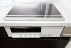 汚れてもサッとふける、お手入れのしやすいIHクッキングヒーター。オール電化なので経済的です。