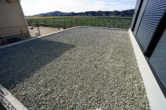 お子様と公園に行けない日も、のびのびお庭で遊べるのがうれしいですね。ガーデニングやお子様のプールなど大活躍です＾＾