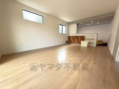 温かみのある雰囲気と、キッチンでの作業性を兼ね備え、家族の笑顔あふれる団らんのひと時をお過ごしいただける設計になっています。