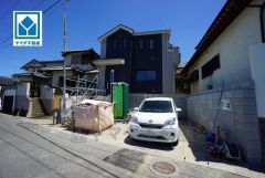 現地（2025年7月）撮影。西鉄唐の原駅徒歩9分、都心へのアクセス良好。快適でゆとりのある生活空間で新生活を始めましょう^^