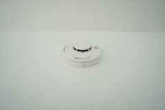 同仕様写真。火災報知器が設置されていることで、火災の発生をいち早く感知し、就寝中や留守中でも素早く危険を知らせてくれるため、家族の安全を確保し被害を最小限に抑えられます。