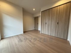 住む人のこだわりを活かす洋室＾＾広めのクローゼットもあり荷物もすっきり片付けられ、ゆとりのある暮らしが出来ます＾＾