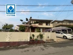 美和台小学校徒歩10分。敷地62坪。家庭菜園などを楽しめる庭付き。快適でゆとりのある生活空間で新生活を始めましょう^^