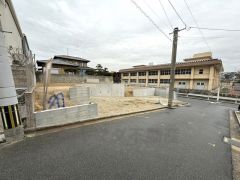 現地（2026年2月24日）撮影。落ち着いた住宅地内で快適な生活を実現してみませんか。