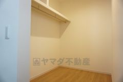 同仕様写真。ファミリークローク。お子様の成長と共に増えていく荷物も楽々しまえる収納力。