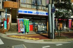 ローソン　香椎駅前一丁目店
