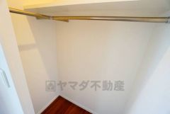 約6帖洋室のクローゼット。