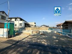 現地（2026年3月24日）撮影。和白小学校徒歩7分、和白中学校徒歩3分＾＾スーパーやコンビニなども近く周辺環境充実。快適でゆとりのある生活空間で新生活を始めましょう^^