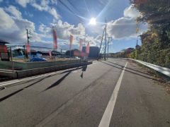 大型車の通行が少なく、騒音や振動が少ないので静かで快適な生活を送れます。